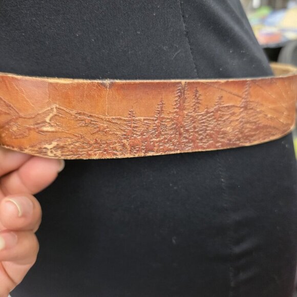 Vintage Leather Statement Belt Embossed Sunrise & Landscape Scenery Size Small